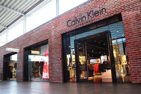 um wie viel euro ist ein outlet calvin klein billiger